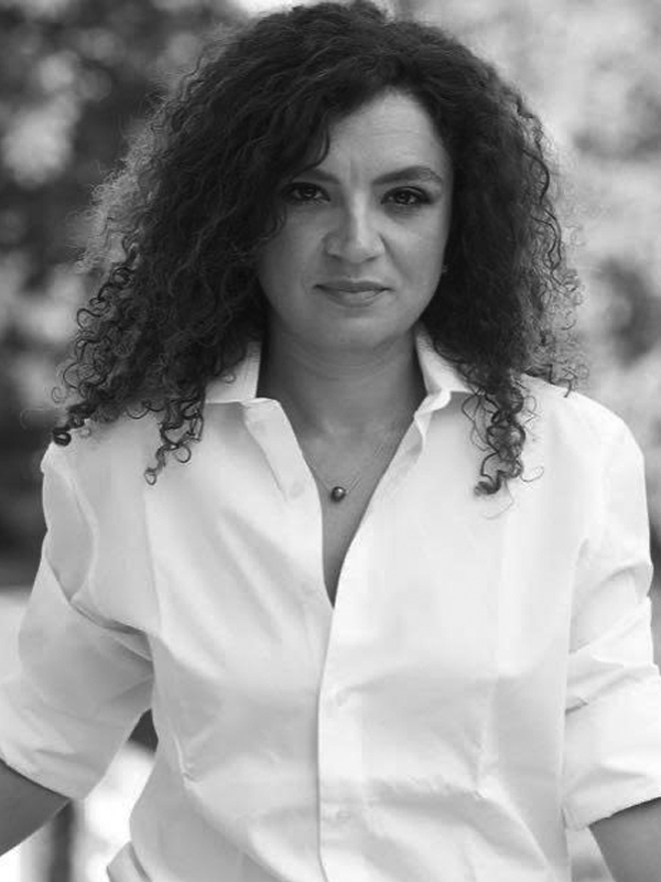 Ruxandra Șerban | Actress • Producer